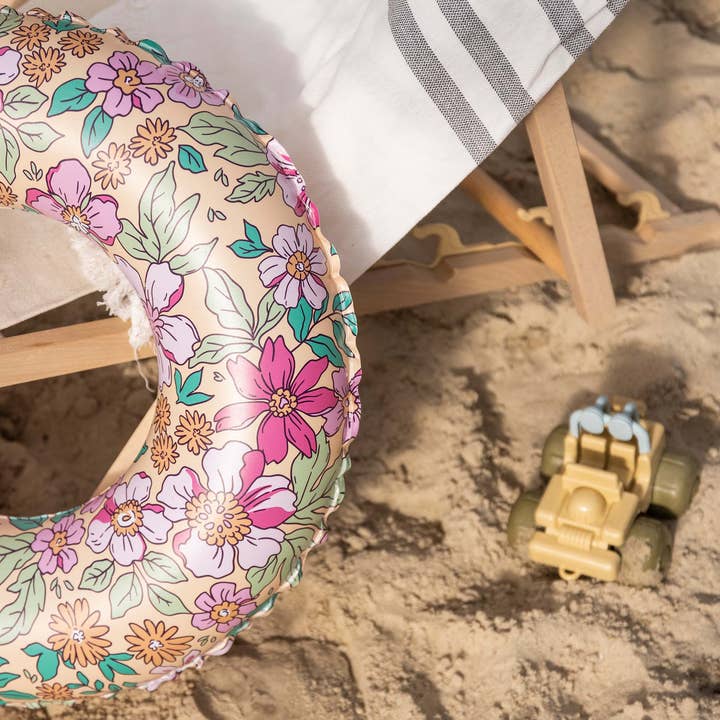 Meerkleurig Swim Essentials | Blossom Meerkleurige Zwemband Ø 90 cm for wholesale on Faire1