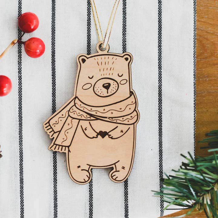 Enfeite de Natal de urso de madeira - estilo popular escandin por atacado de Reece Design Works