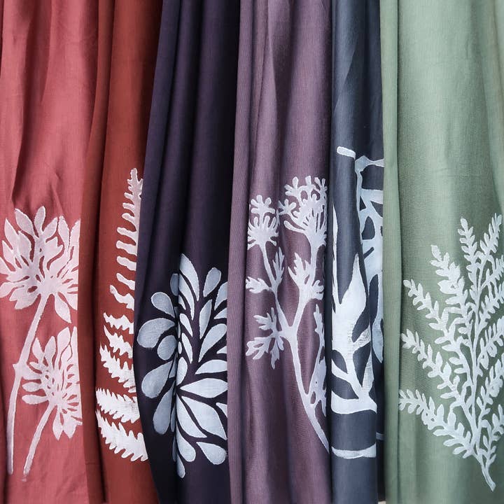 Windsparrow Studio - Wholesale Scarf - Women's - NEW COLOR Parsley Skinny Scarf (black or white ink)