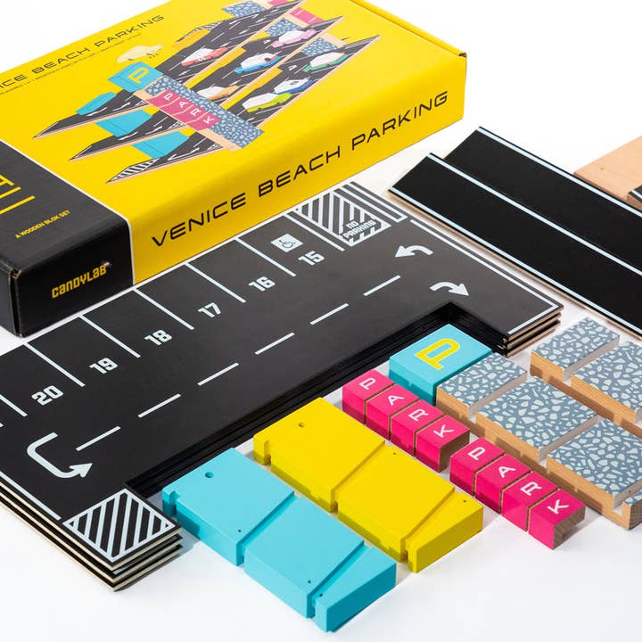 Candylab Toys - Wholesale Toy Set - Kids - Magnetic Garage4