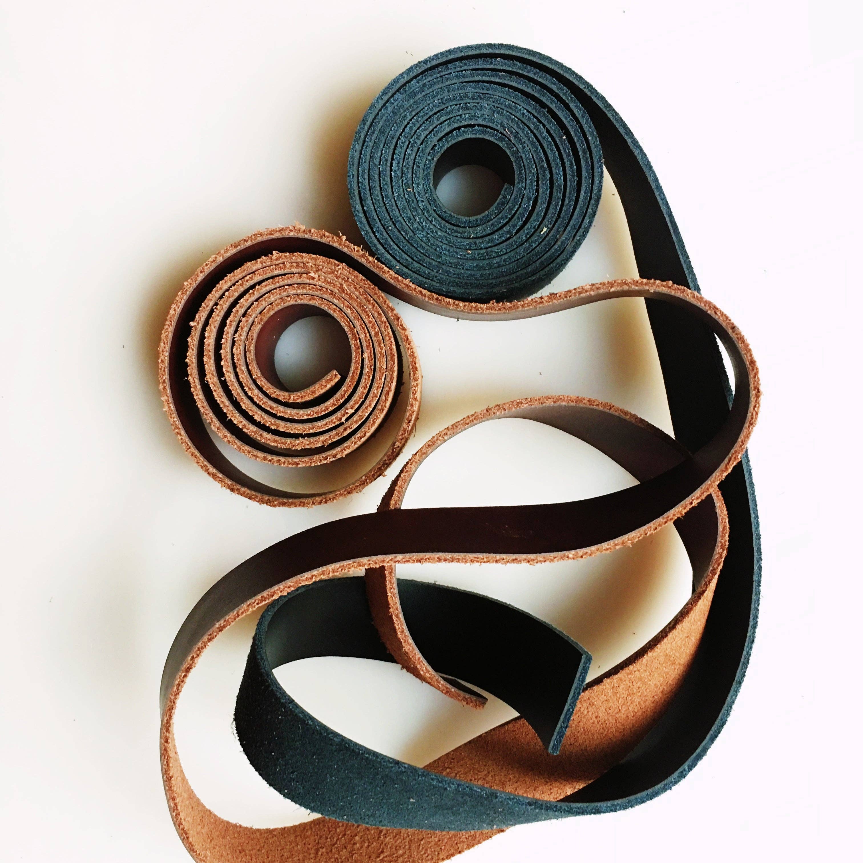 Sew Hungryhippie LLC - Wholesale Craft Supplies - Leather Strap 3/4" black5