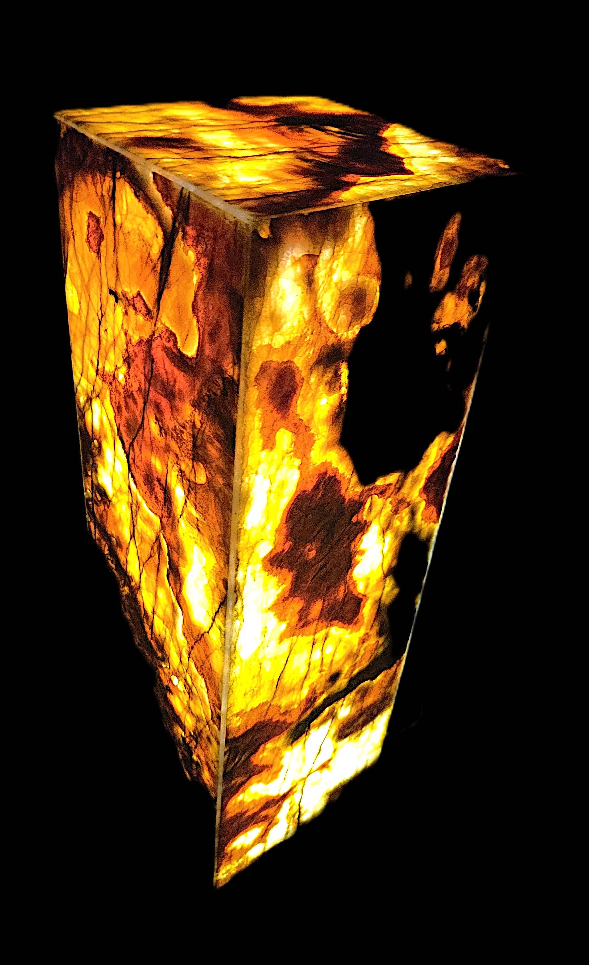 Luminous Stone - Wholesale Accent/Desk Lamp - Tiger Onyx table lamp