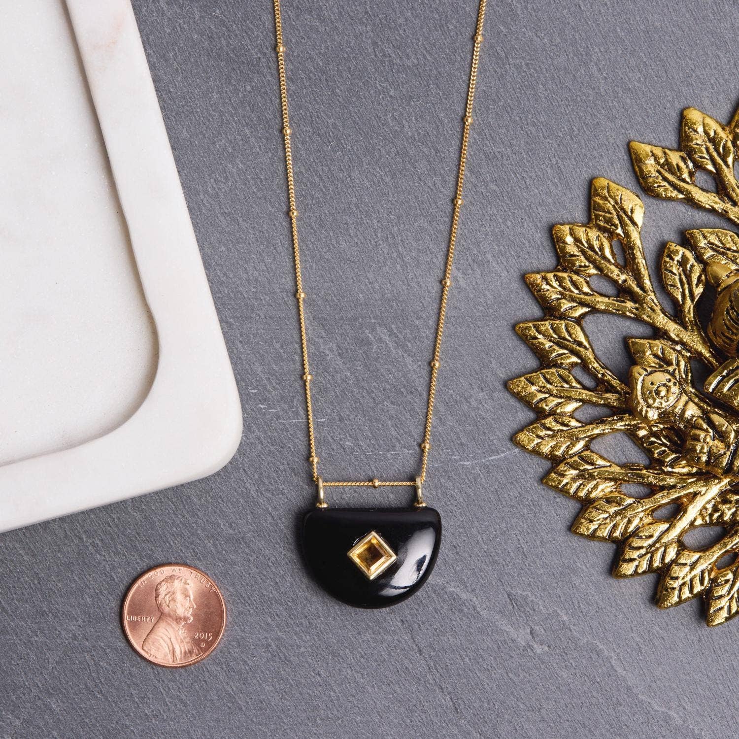 Soul & Little Rose – wholesale Pendant/charm necklace – Black Onyx and Citrine Half Circle Pendant Charm Necklace3