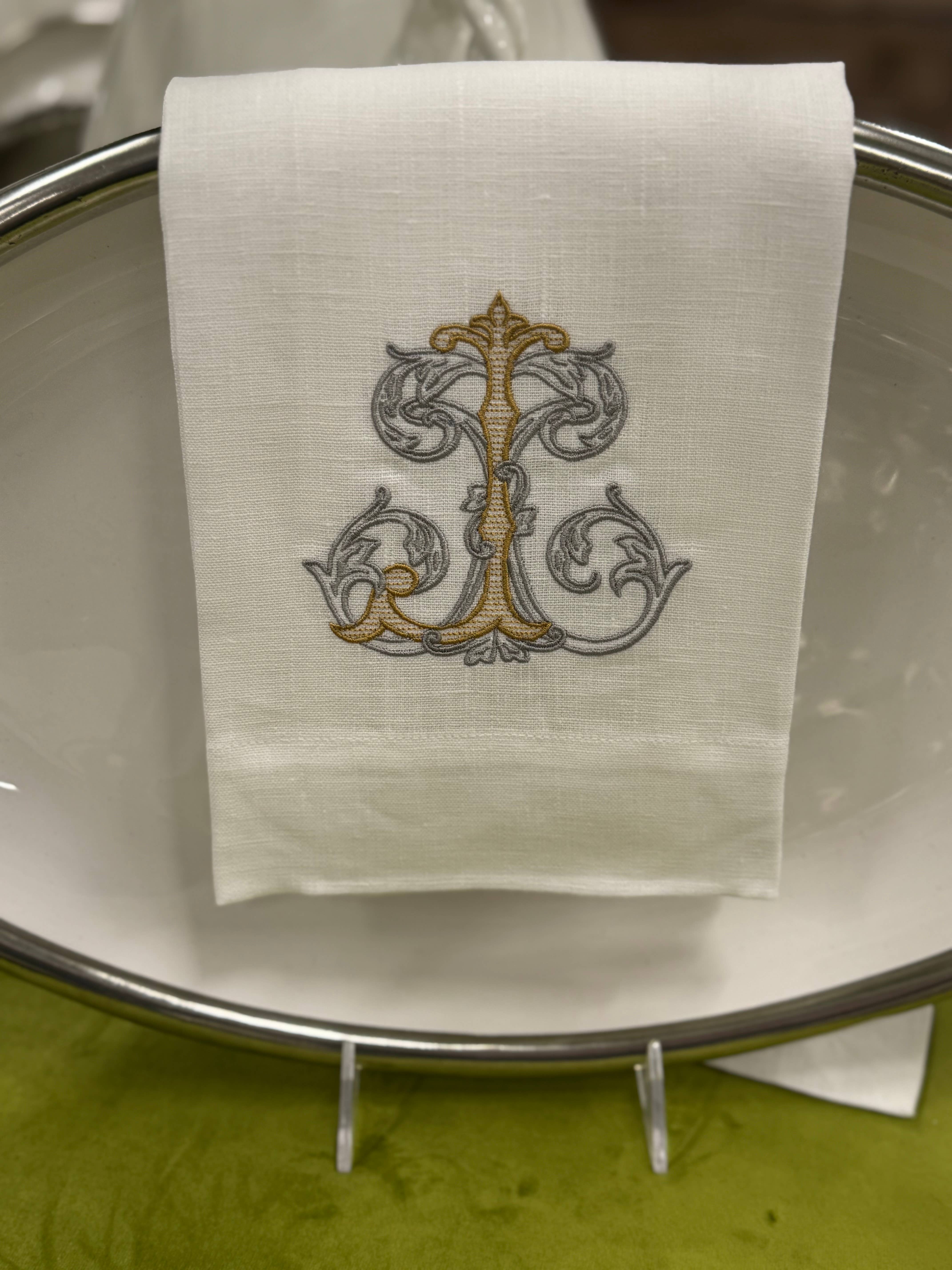 Arte Italica & Crown Linen Designs - Wholesale Tea Towel - Vintage Vine Monogram Linen Towel8