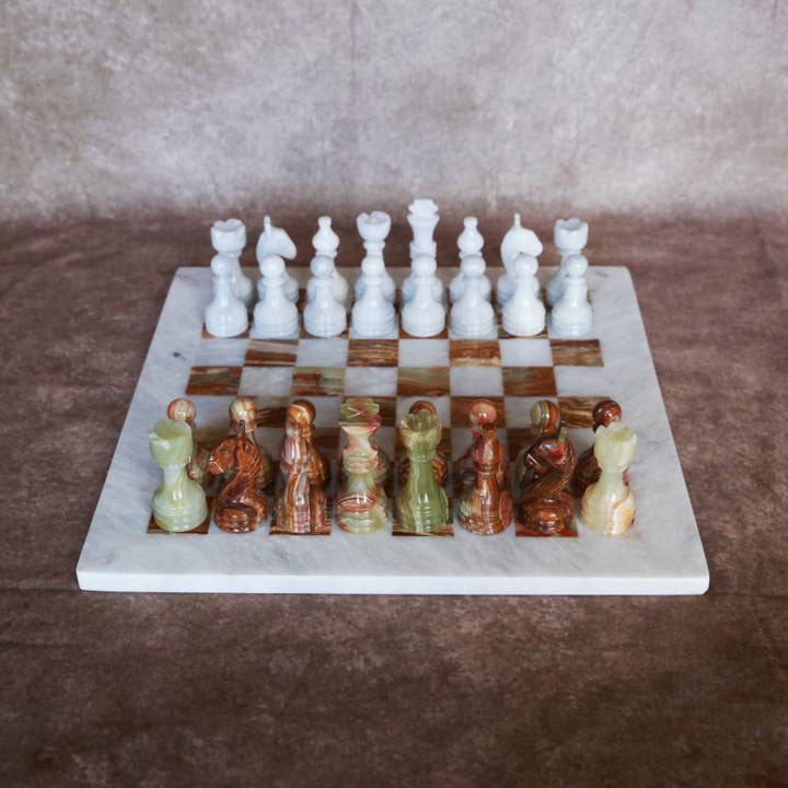 Jeu d'échecs fait main en onyx et marbre blanc 15 pouces et autres tendances Résultats pour jeux d'échecs en vente B2B. Retours gratuits et paiement à 60 jours sur Faire sur Faire.