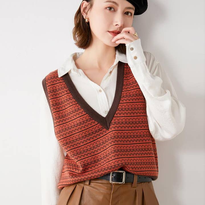 ePretty – wholesale Sleeveless sweatshirts – Women′s – EP-SW2147 Fair Isle Knit V-Neck Sweater Vest6