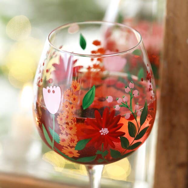 Lisa Angel - Wholesale Cocktail/liquor glass - Hand-Painted Wildflower Balloon Gin Glass1