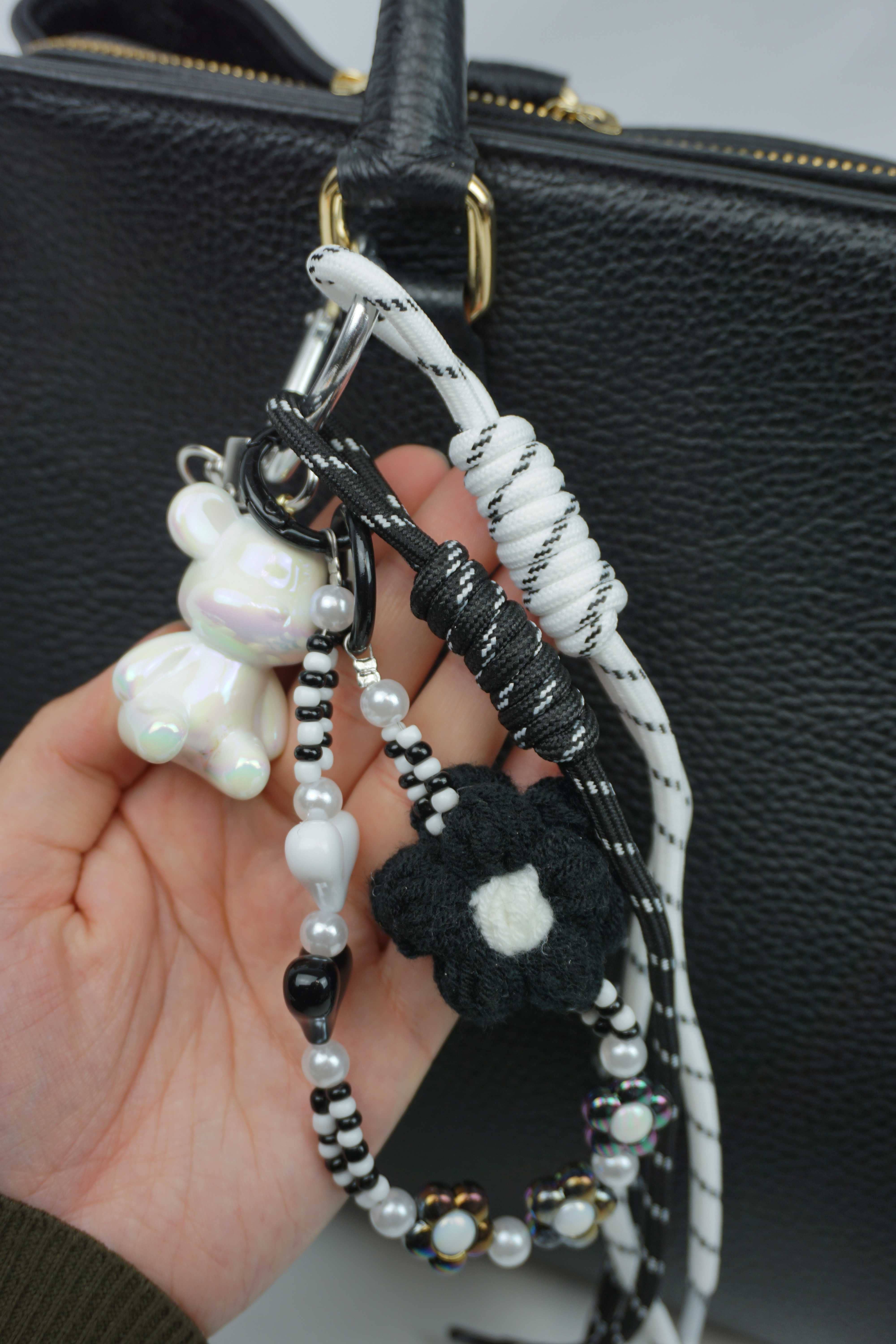 Anais - Wholesale Keychain - Women's - Keychain charm32