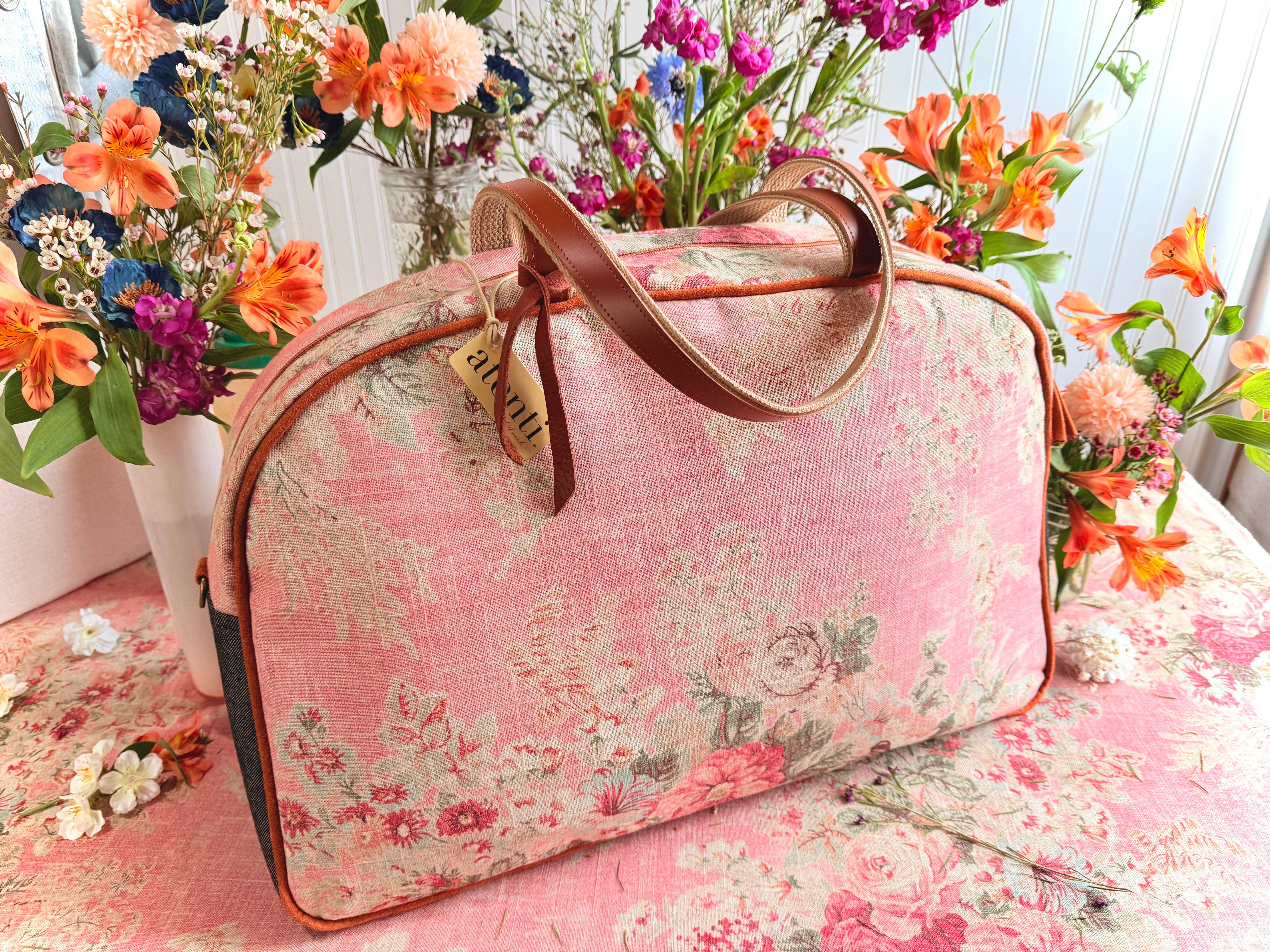 Atenti - Wholesale Weekender Bag - Women's - Handmade Atenti Rosewood Overnighter Weekender– USA Made5