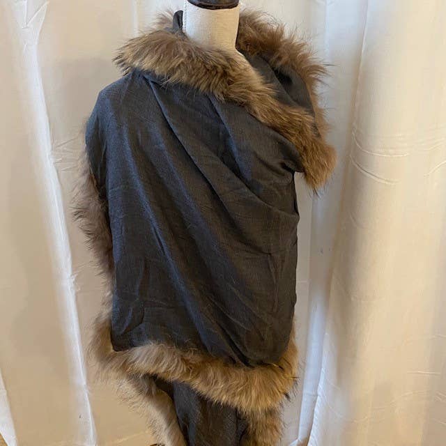 HemsidanDesign - Wholesale Scarf - Women's - Fur shawl Estelle with fur, dark gray1