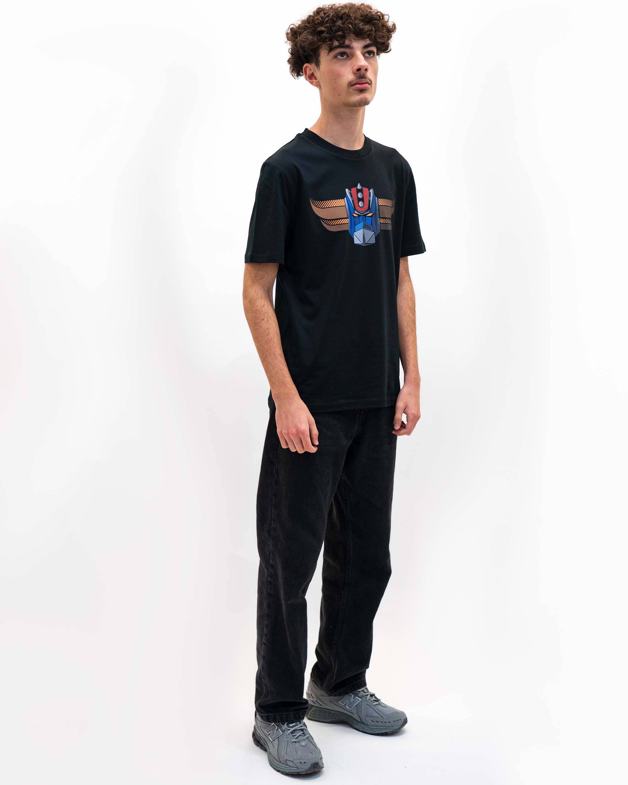 Grafitee – Engroshandel T-shirt med print - Herre – Goldorak RVB T-shirt til mænd med robottryk1