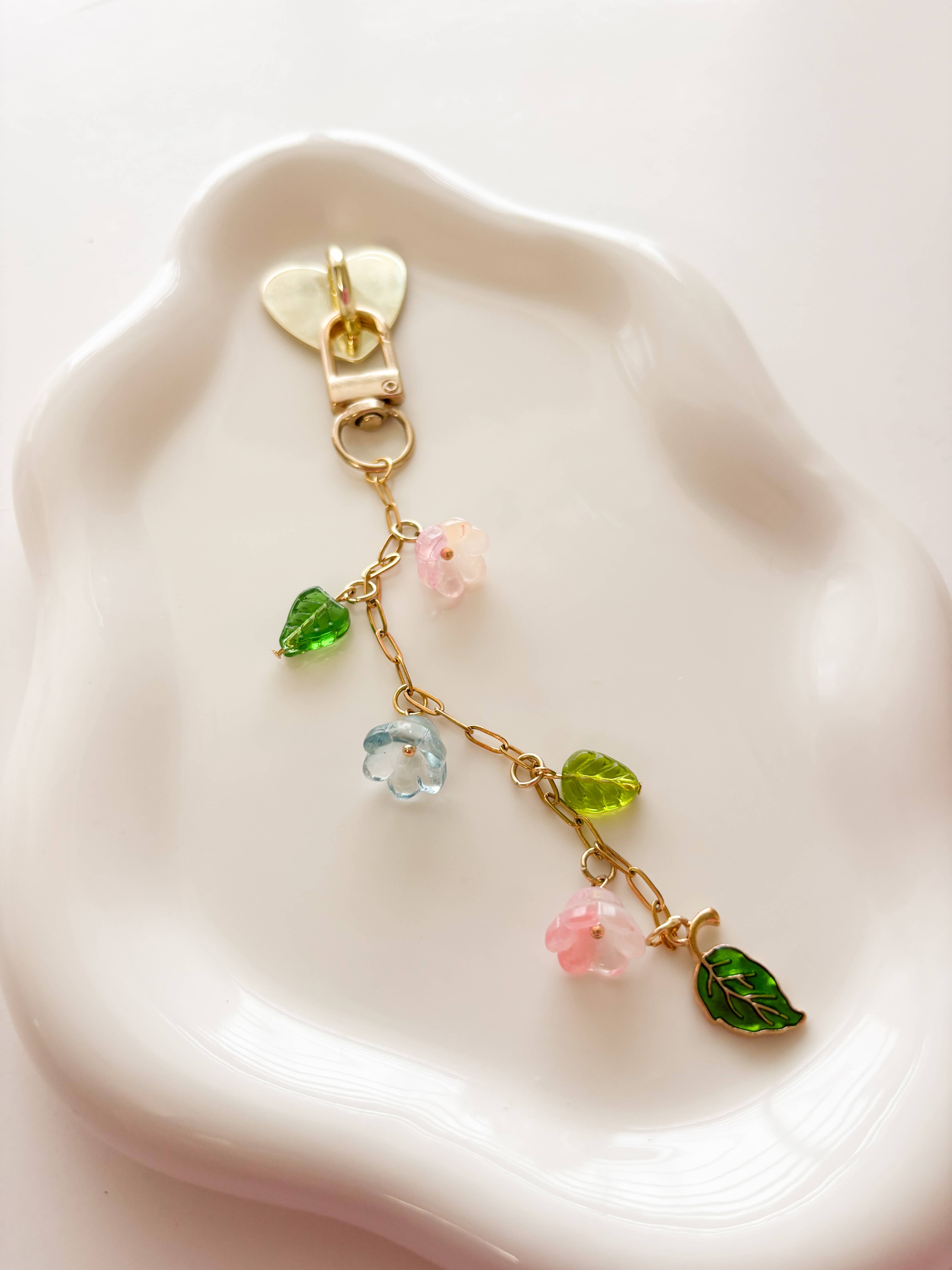 Lover's Library - Wholesale Bookmark - Floral Kindle Charm1