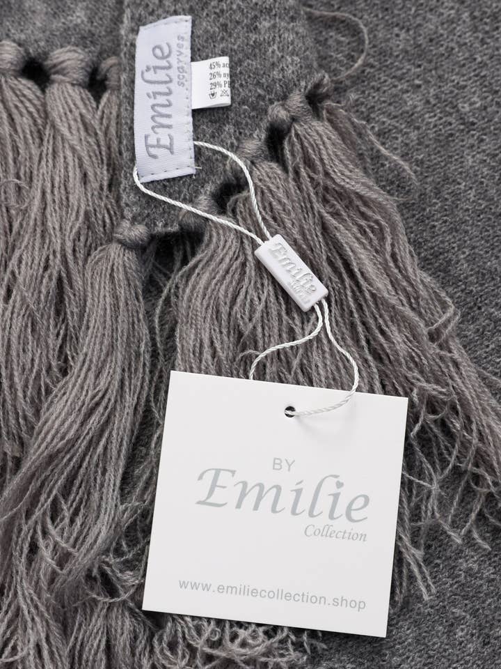 Emilie collection - Wholesale Poncho - Women's - Poncho grey2