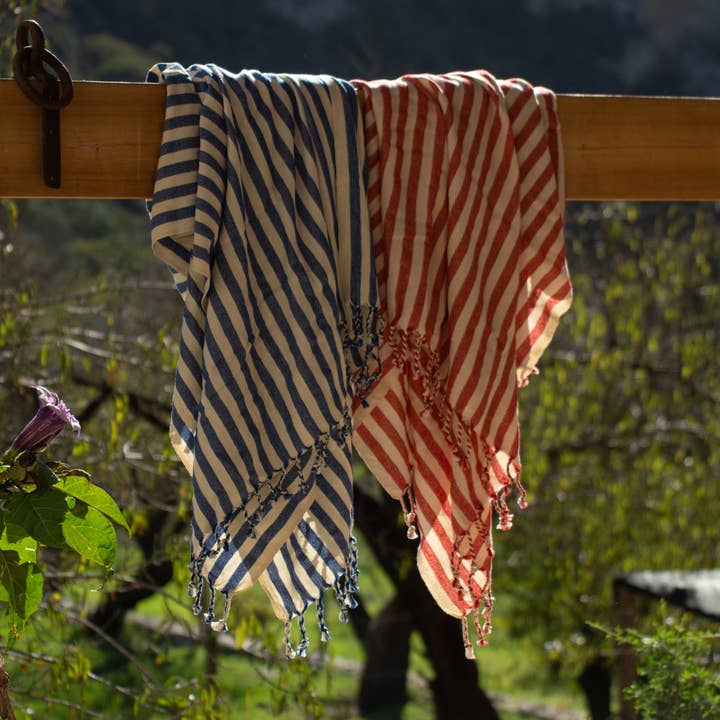 Vertical Bold Striped Beach Towel/Turkish Towel for wholesale by loom.ist