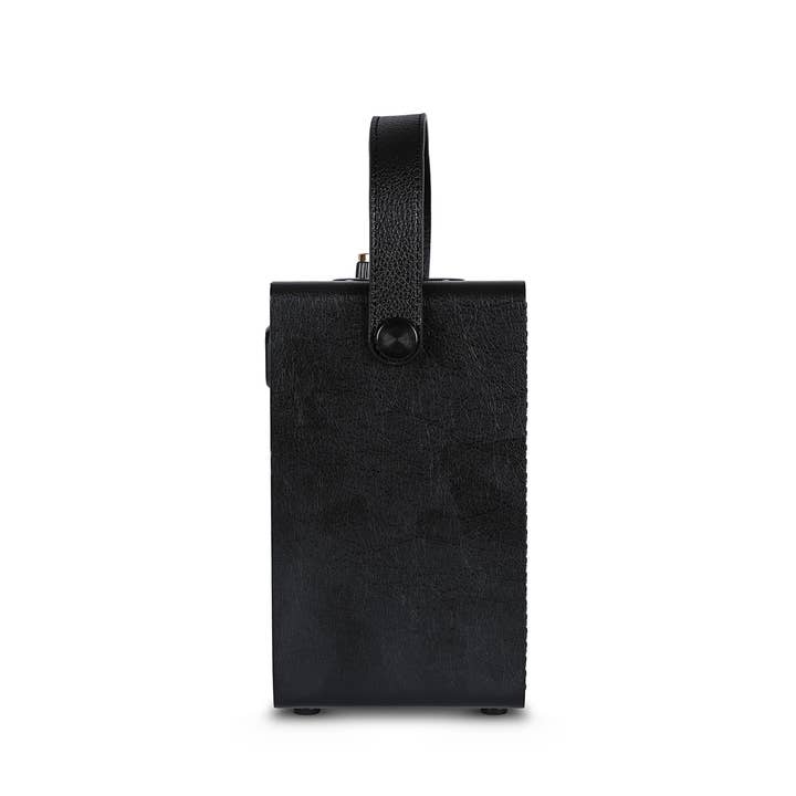 Master Tailgaters, LLC - Wholesale Speakers - Fuse Andle Bluetooth Speaker with Handle - Black2