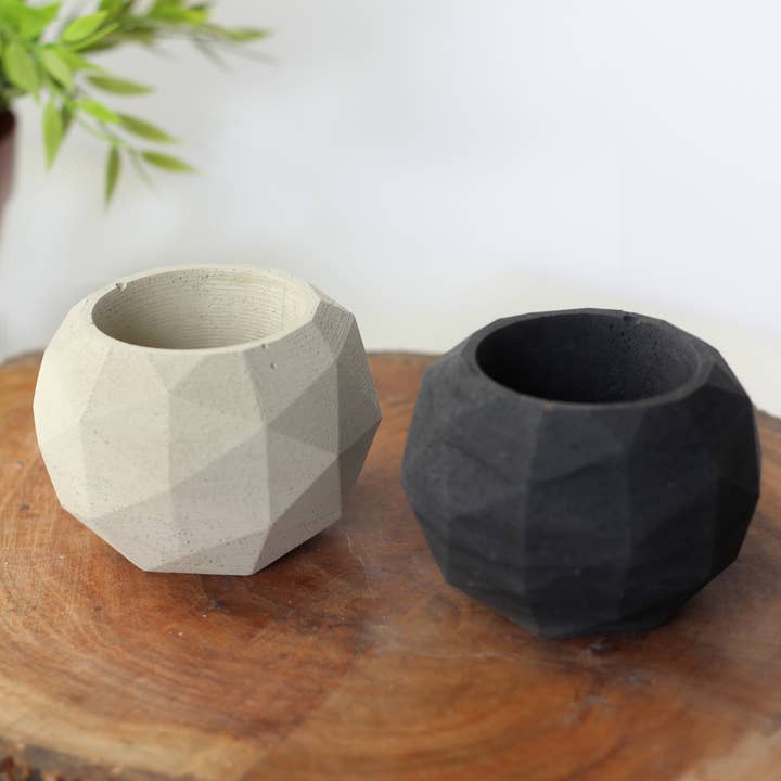 Pine Creek Soapworks - Wholesale Plant Pot - Concrete Vessel5