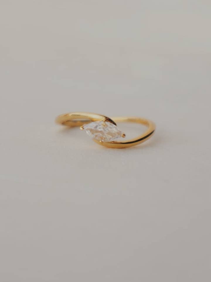 Brynlee Ring voor wholesale door Olive Branch Jewelry & Co.