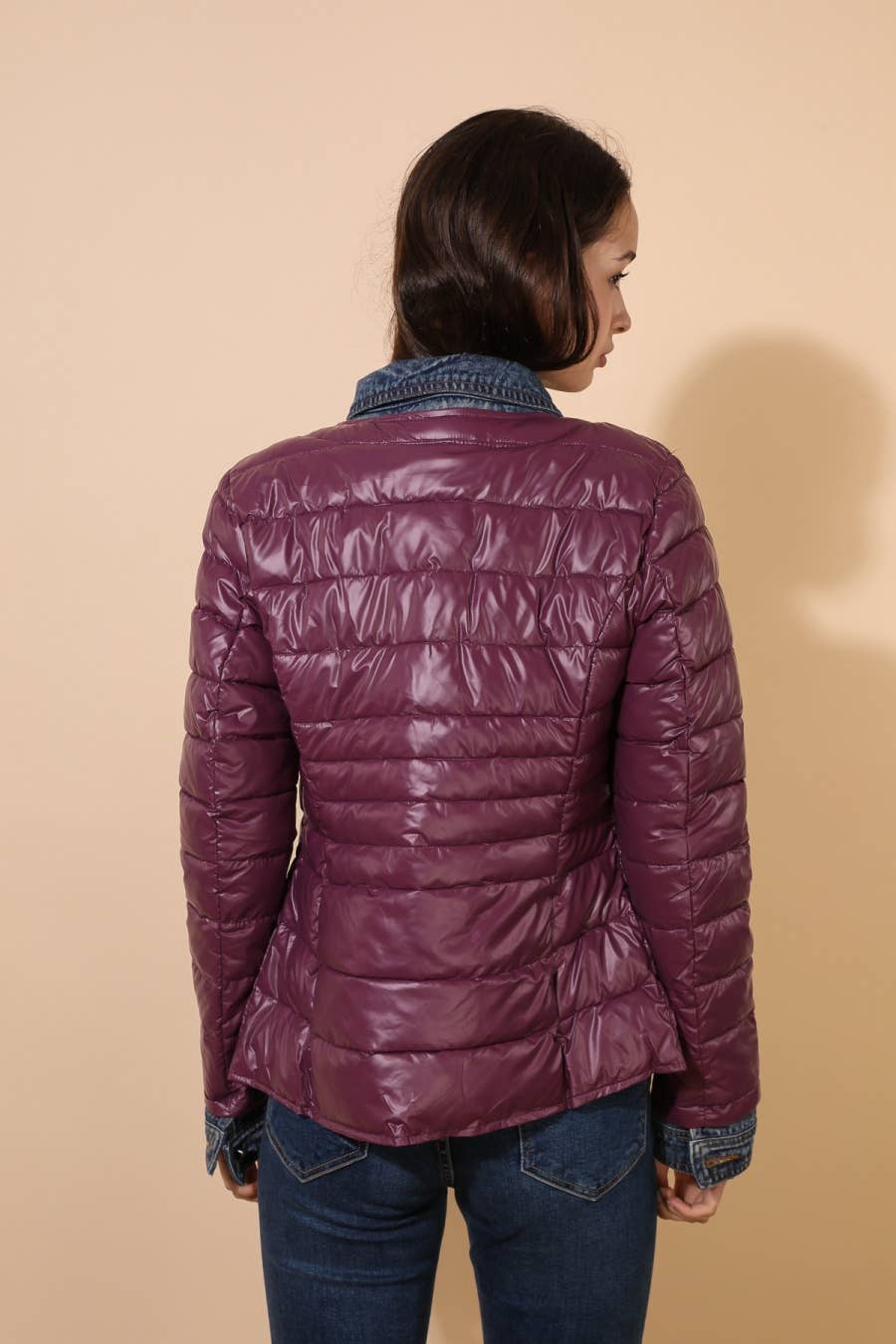 Attrait Paris - Wholesale Pufferjack - Dames - Kenza metalen jeansjack van twee materialen31