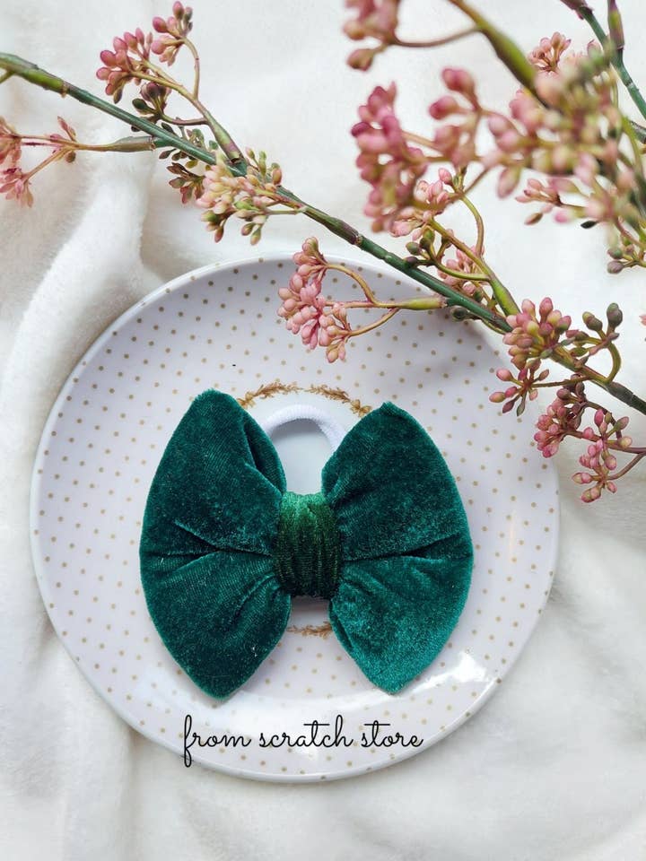 Laços de Cabelo de Veludo Verde por atacado de From Scratch Store