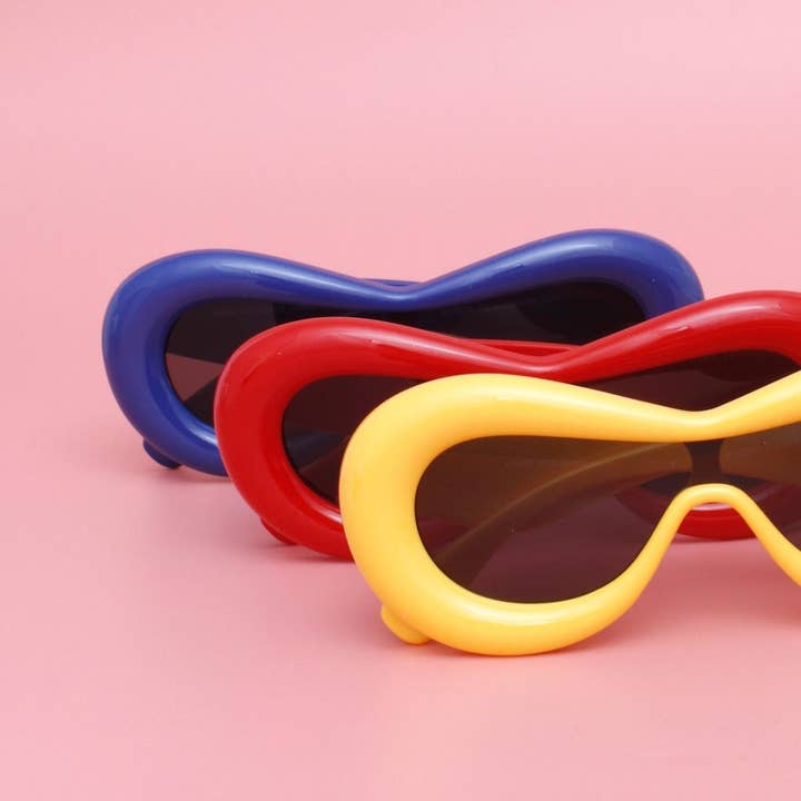 Giallo Occhiali da sole con montatura gialla imbottita visiera per donna in vendita all'ingrosso su Faire