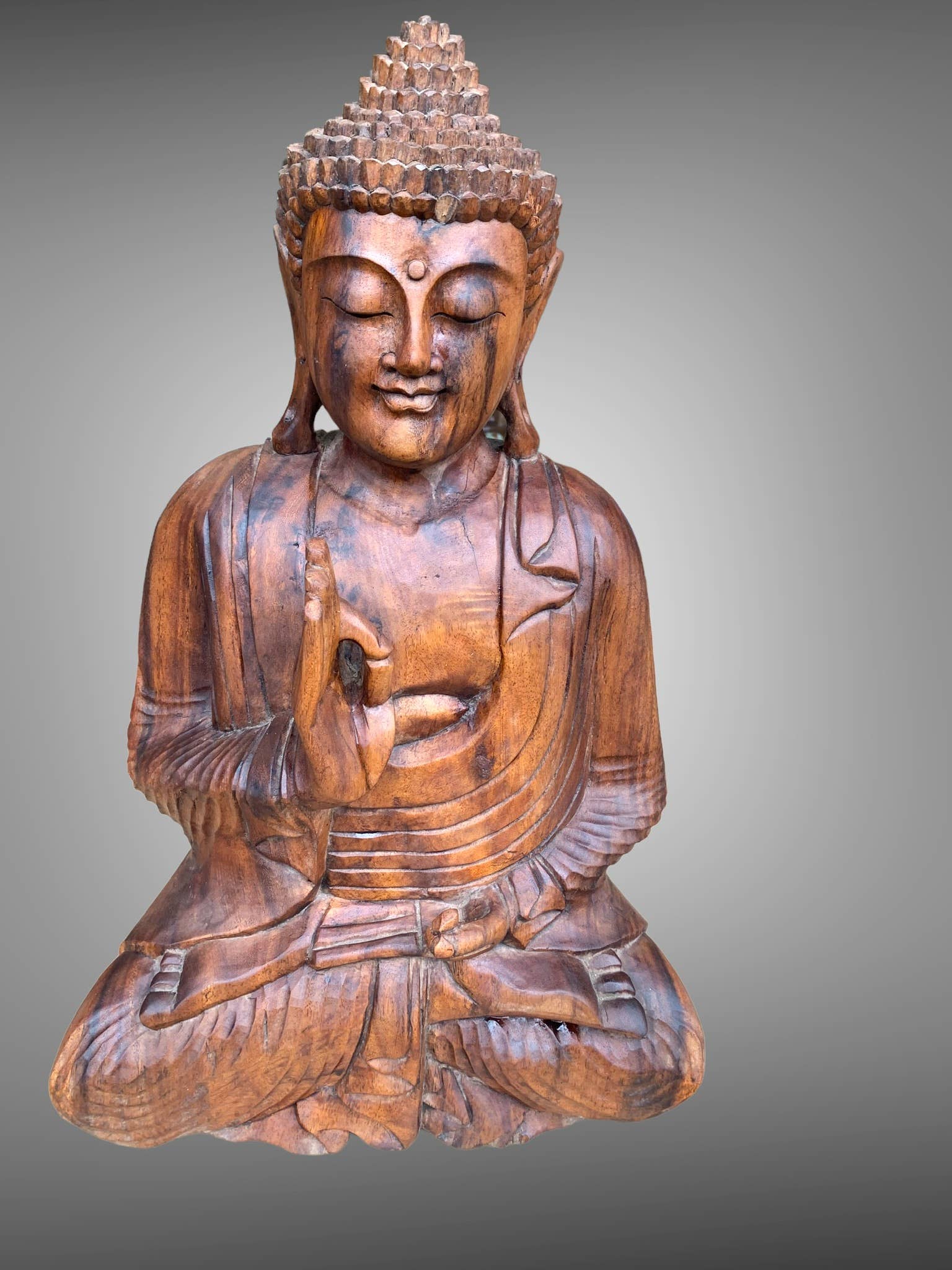 Batik Indah – Großhandel Skulptur – Buddha aus Holz sitzend – verschiedene Größen1