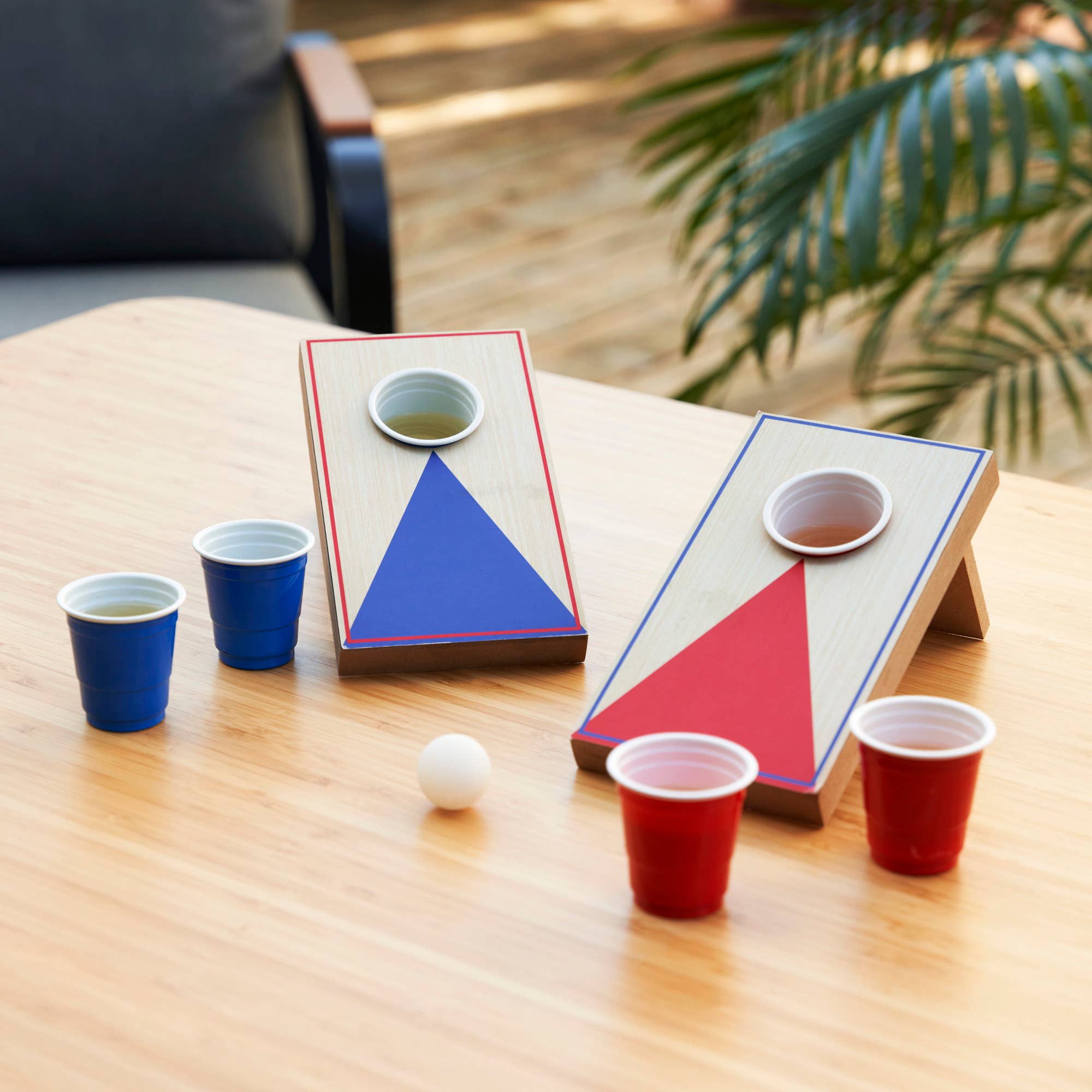 TRUE - Wholesale Board Game - Mini Cornhole Pong Set2