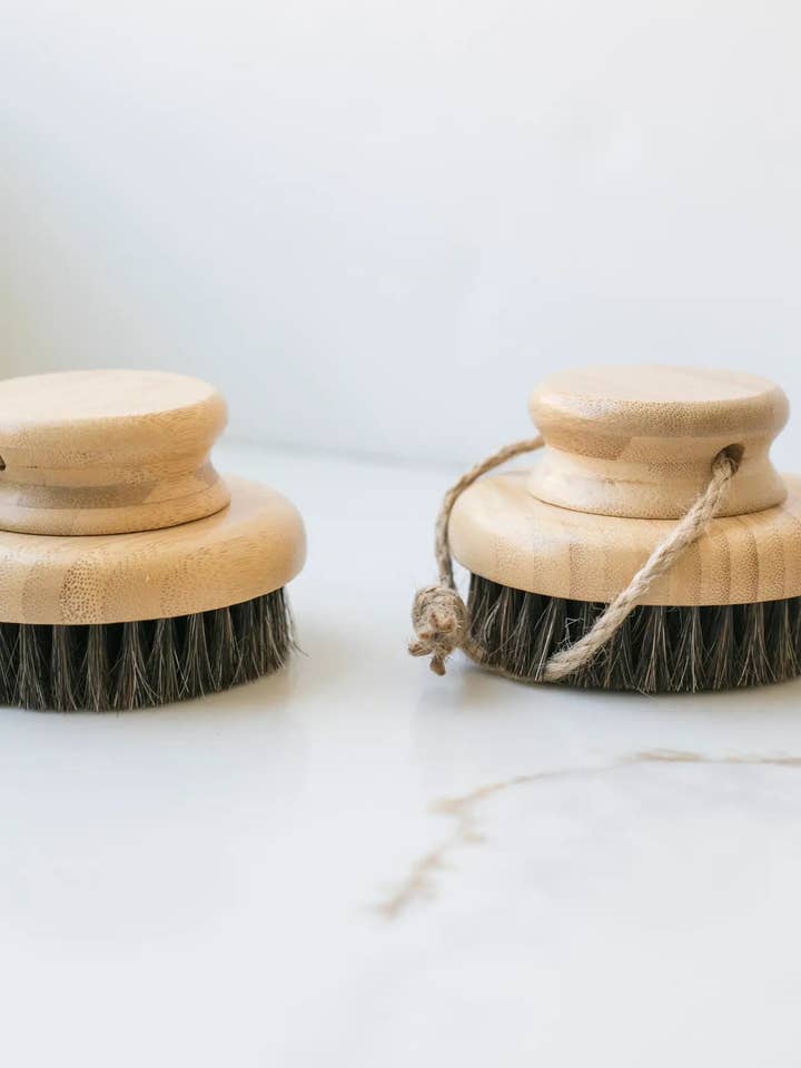 Dry Round Body Brush for wholesale by Fodory