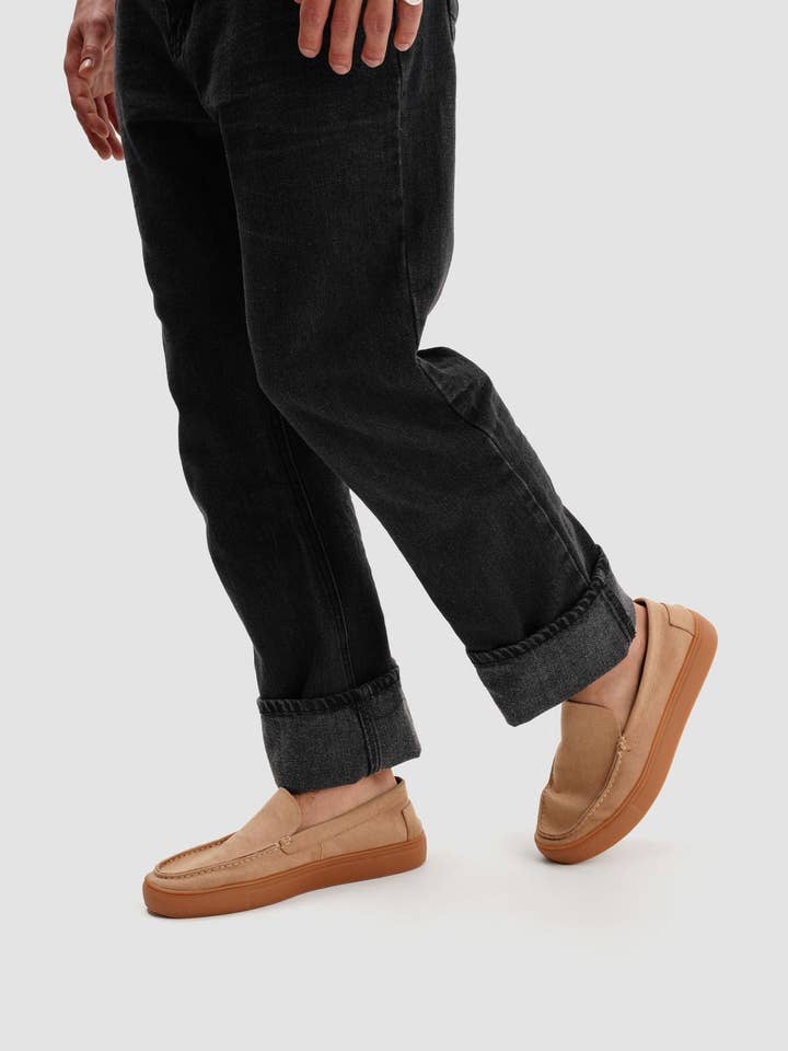 Paez - Wholesale Loafers - Men's - LOAFER GUM VEGAN SUEDE SAND9