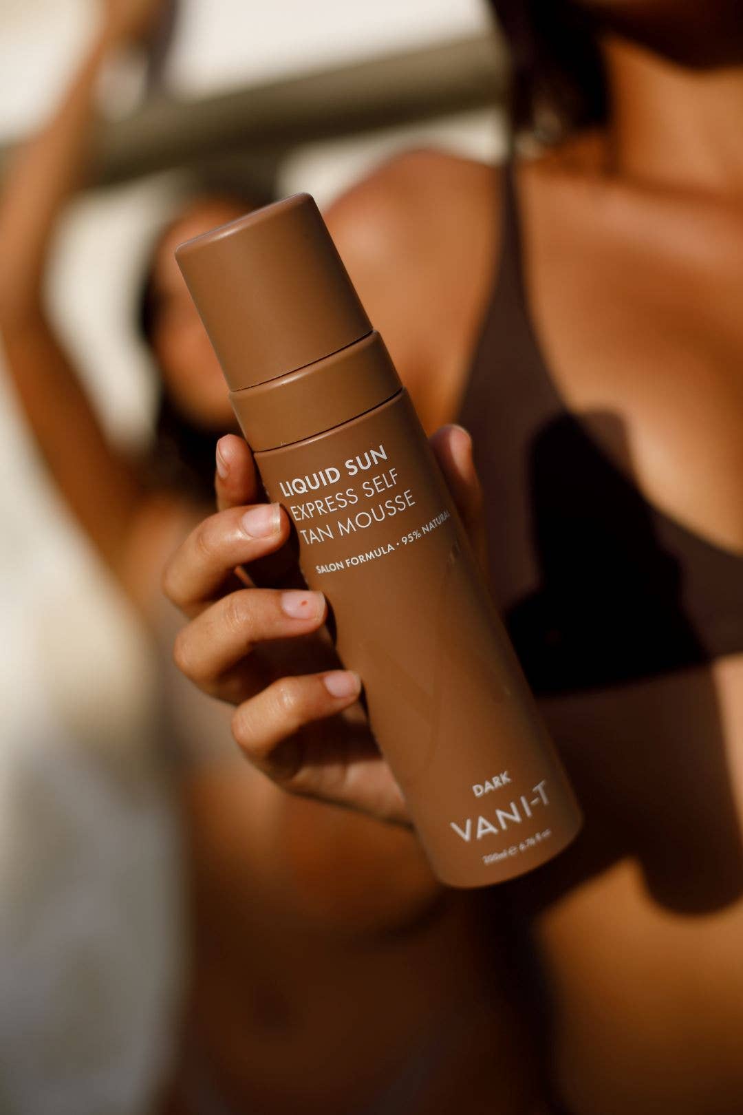 VANI-T - Vendita all'ingrosso Autoabbronzanti - Liquid Sun® Express Mousse Autoabbronzante - Scuro3