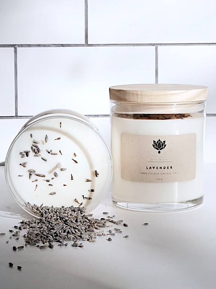 candela di soia alla lavanda per la vendita all'ingrosso da parte di Lotus La Vie