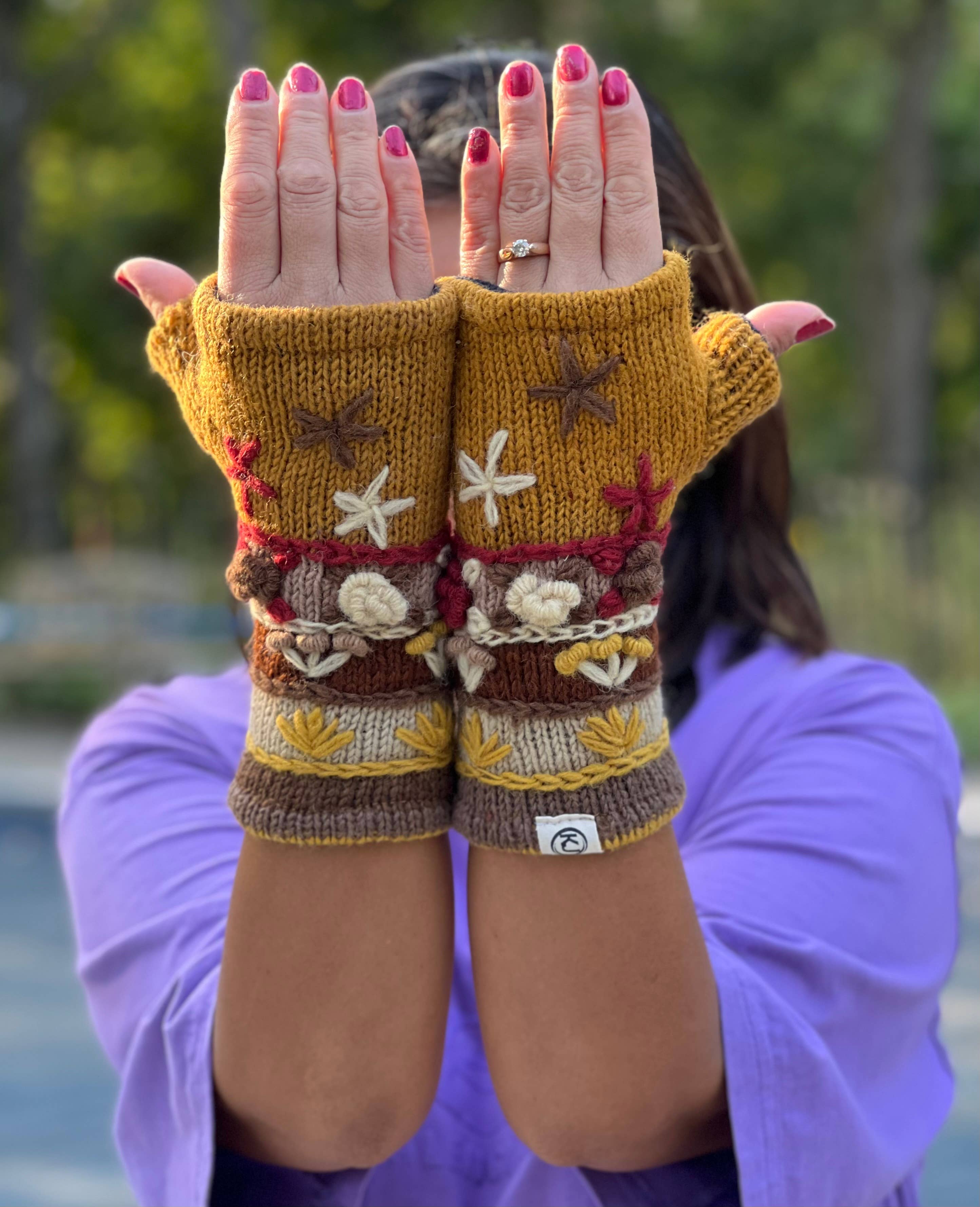 Lungta Imports – Engroshandel Handsker - Dame – Fingerløse, håndstrikkede uldhandsker med fleecefor - håndvarmer16