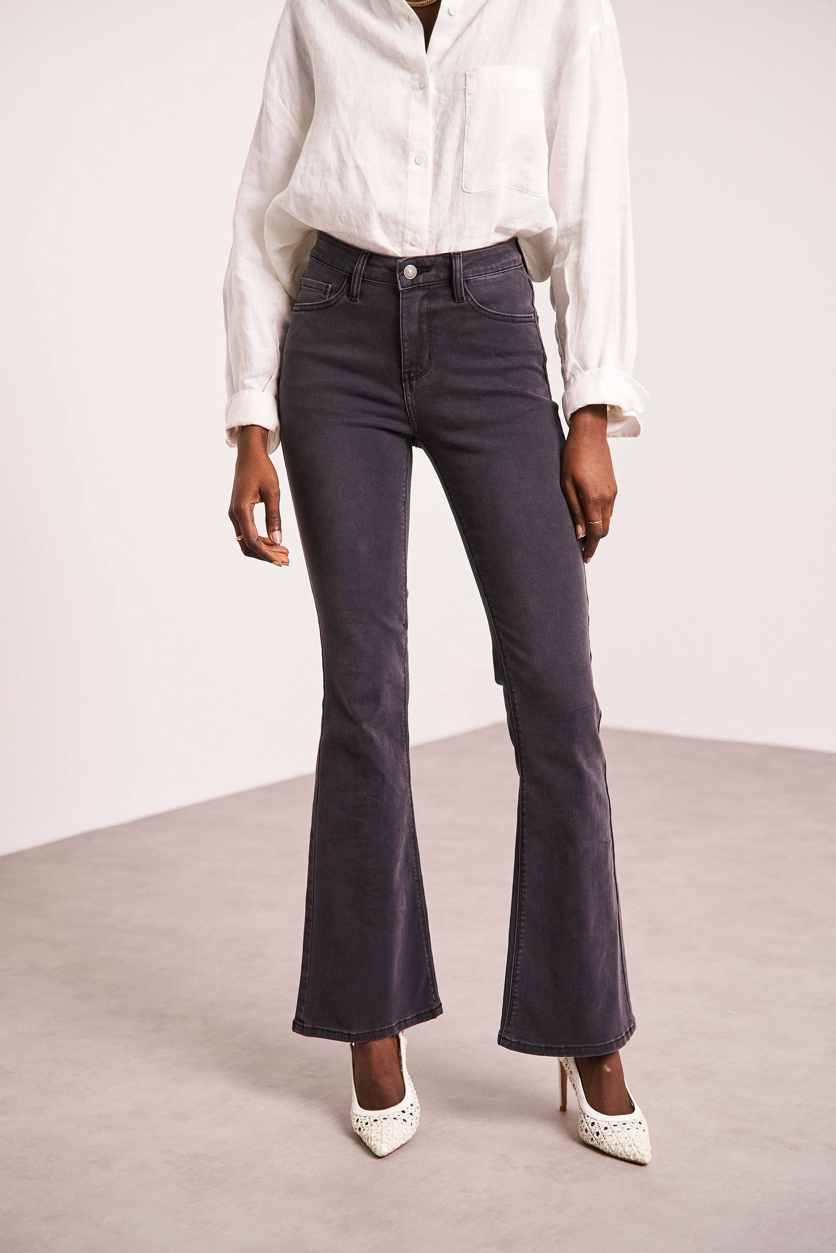 Oraije Paris - Wholesale Jeans - Women's - Emma flare Jeans32