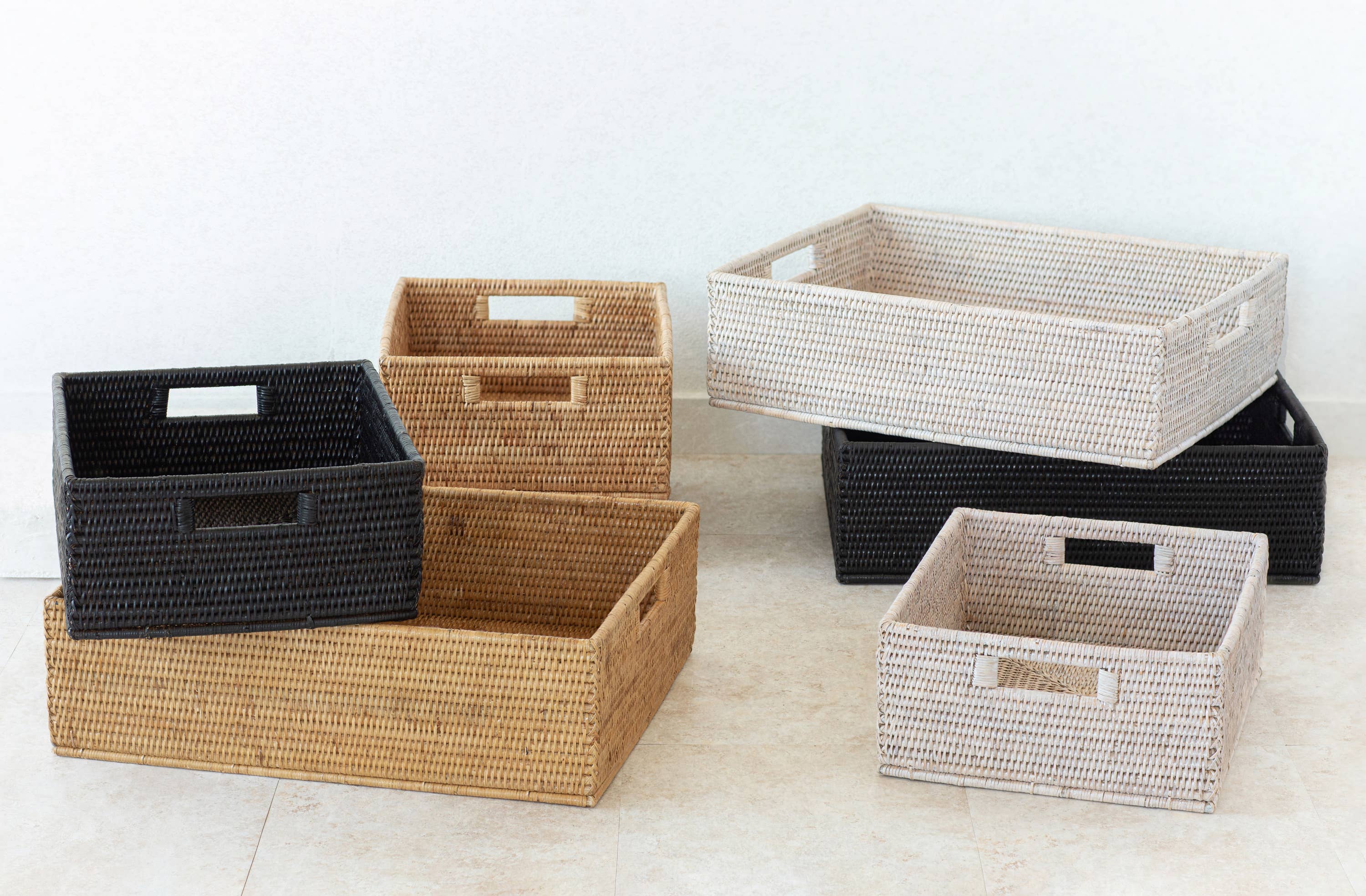 Artifacts Trading Company - Vendita all'ingrosso Cestini - Cesto rettangolare in rattan con maniglie ritagliate12