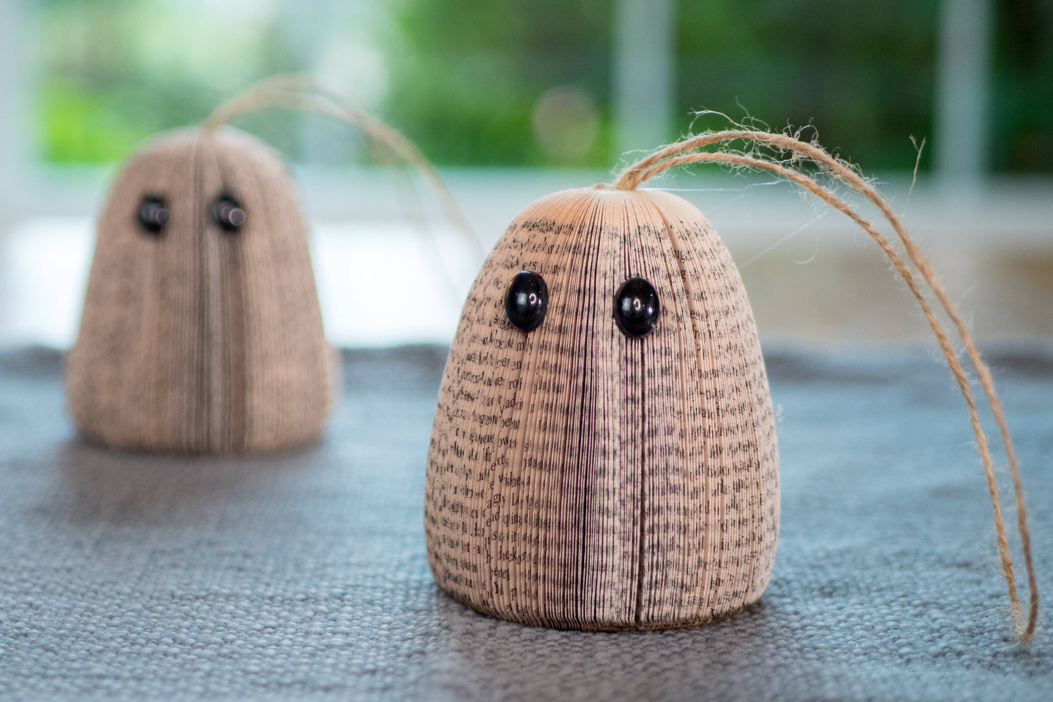 Root To Vine - Wholesale Decorative Tabletop Object - Christmas Ghost Ornament- Eco-Friendly Ornament6