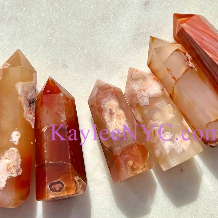 KayleeNYC - Venta al por mayor Piedras/cristales espirituales - Obelisco con forma de flor de cornalina natural, ágata, punta de torre, de 1 libra