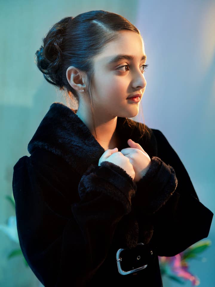 Yale pour la vente par Zeezou by zeeshan nasir