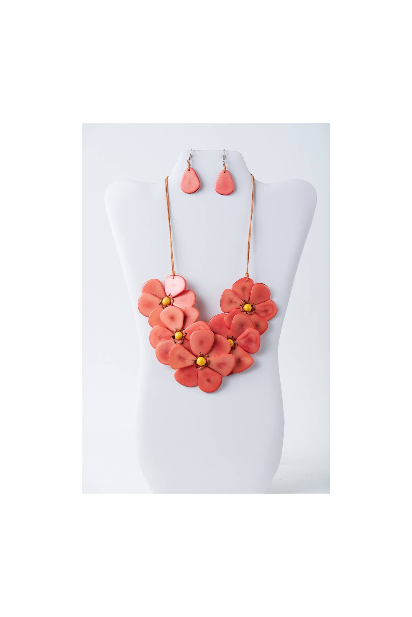 TaguArtsy - Vente Parures de bijoux - Ensemble de colliers Tagua bio Becca Flower23