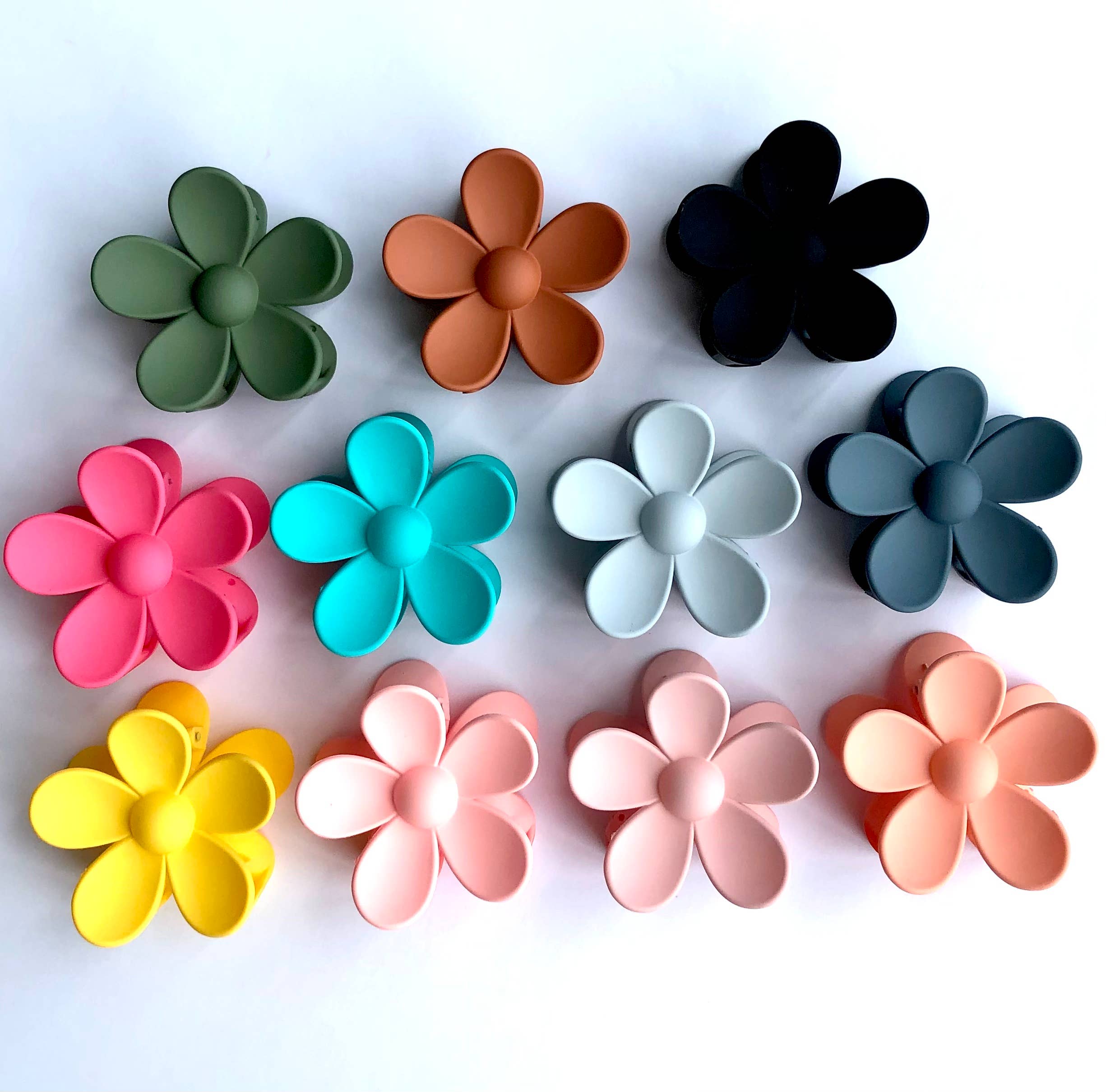 iconic mi - Wholesale Hair Clip - Women's - Daisy Flower Matt Hair Accessory Claw Clip 3"17