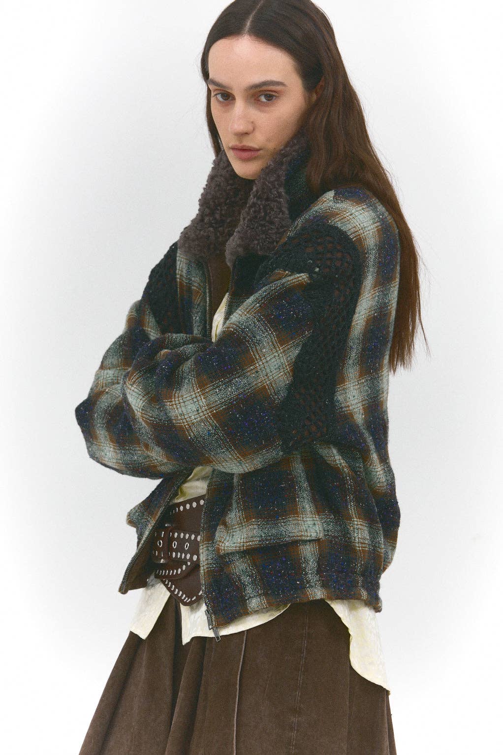 SUNDAY LIFE - Wholesale Jacket - Women's - Marceau – Short jacket in Japanese wool with contrasting collar3