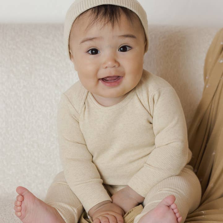 Quincy Mae - Wholesale Newborn/Knit Hat - Baby - Baby Beanie Heathered Natural4