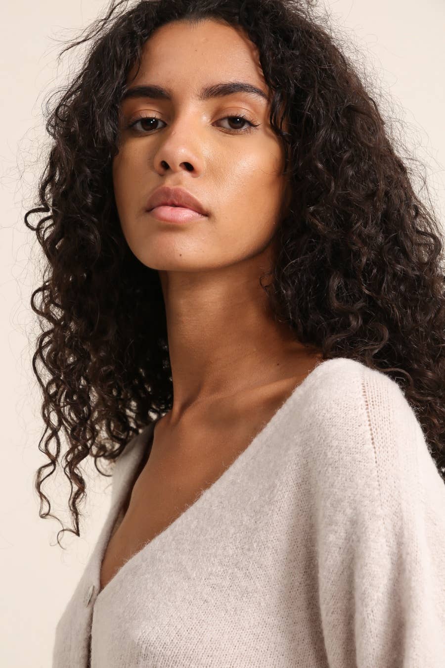 LÉA & LUC – wholesale Cardigan – Women’s – ALPACA V-neck cardigan REF 10263