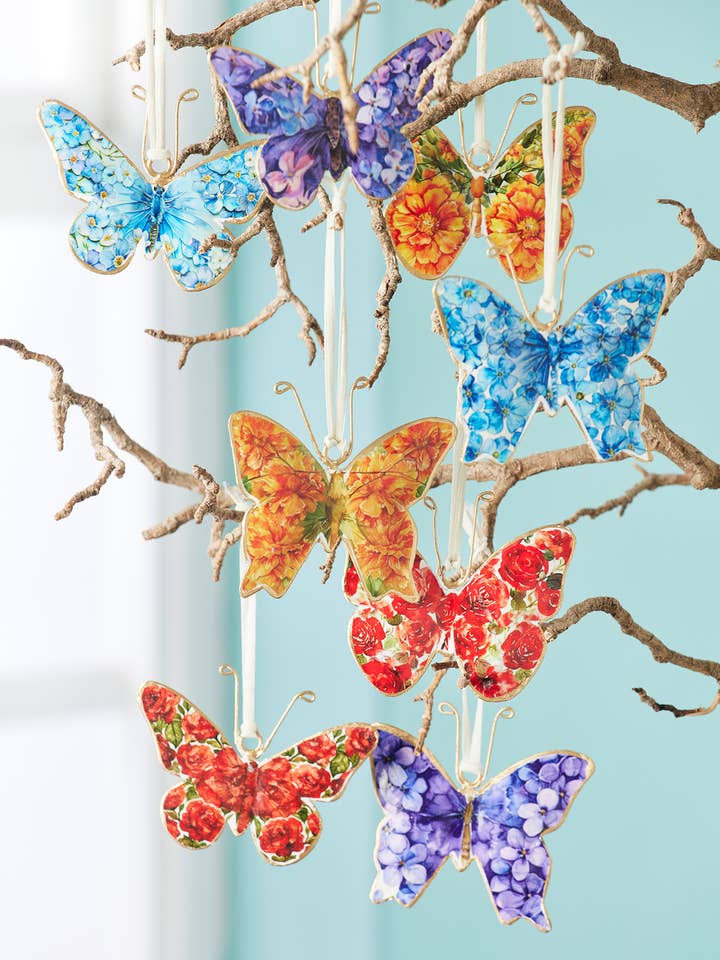 Bloemrijke Vlinderdecoratie voor wholesale door Namaste