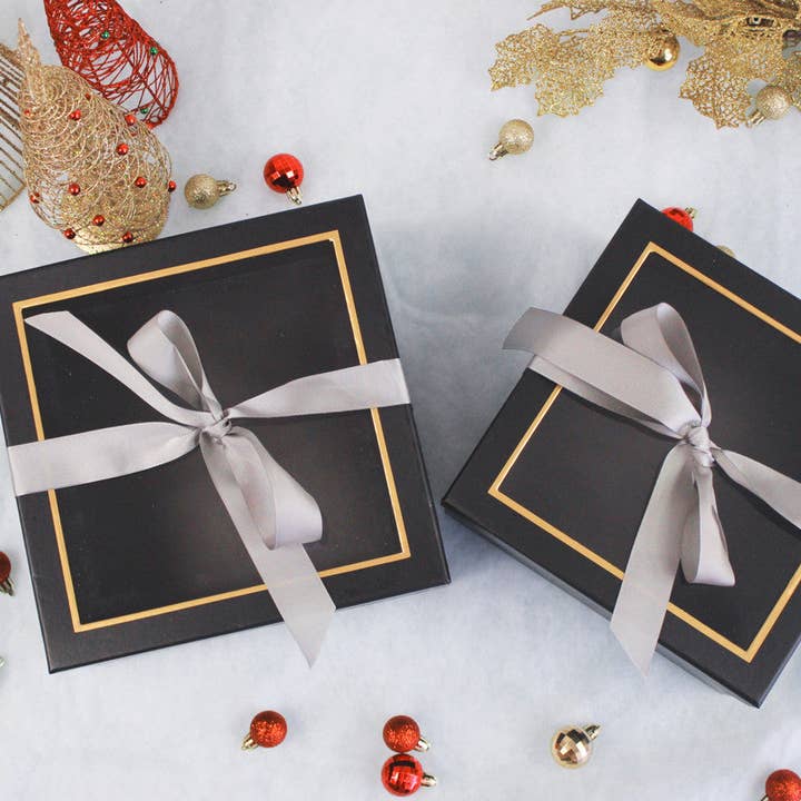 Elegant Design Supply - Wholesale Gift box - Square Gift Box with Clear Lid and Ribbon - Various Colors - For Luxury Flower/ Gift / Chocolate Strawberry Arrangements10