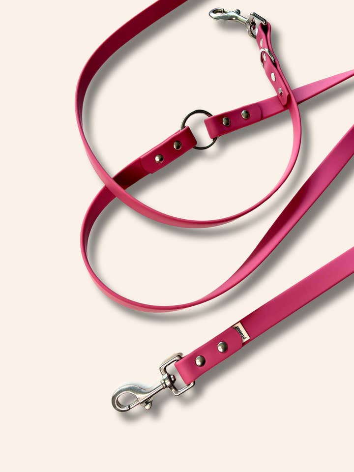 Trela multi-posições rosa framboesa “soft touch” por atacado de Ploouf Dogs