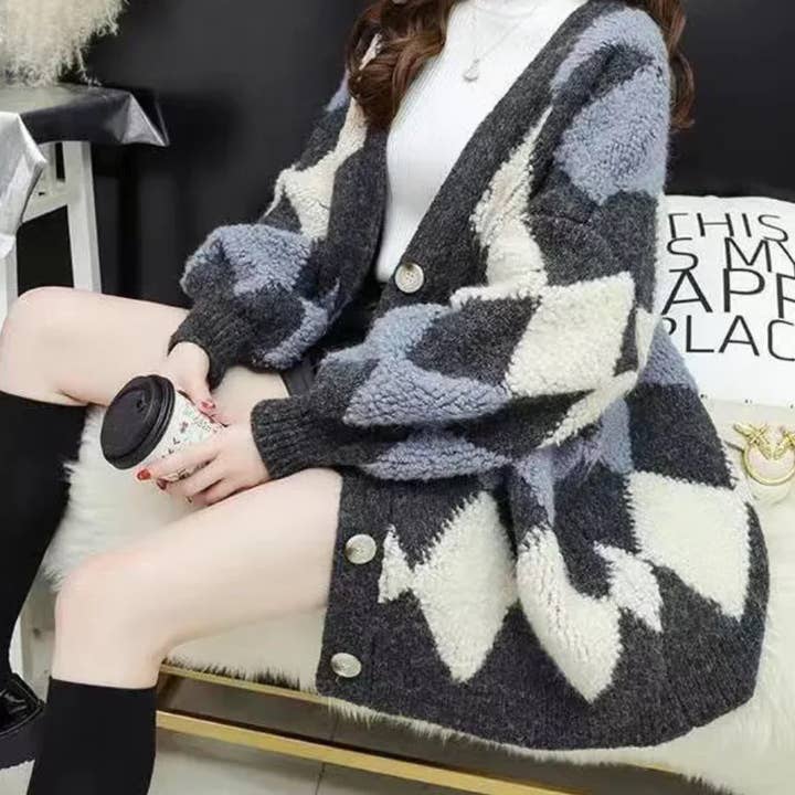 Serenity Collective - Wholesale Cardigan - Women's - Color Blocking Cardigan 3