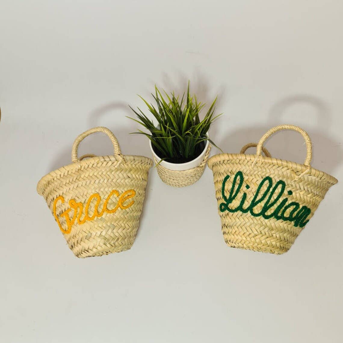 Melecraft – wholesale Beach bag – Personalized CUSTOM MONOGRAM WEDDING FlowerGirl Straw Basket1