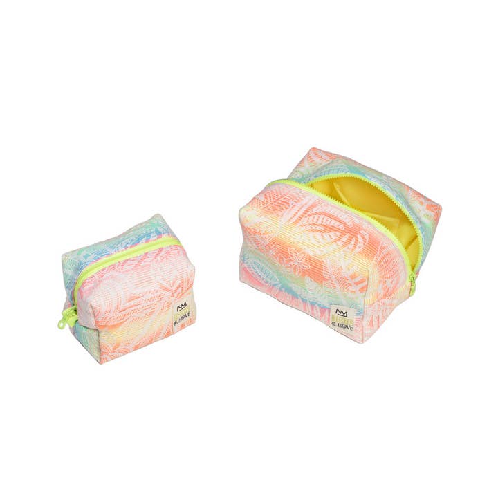 Pochette arc-en-ciel pour la vente par Bleecker&Love