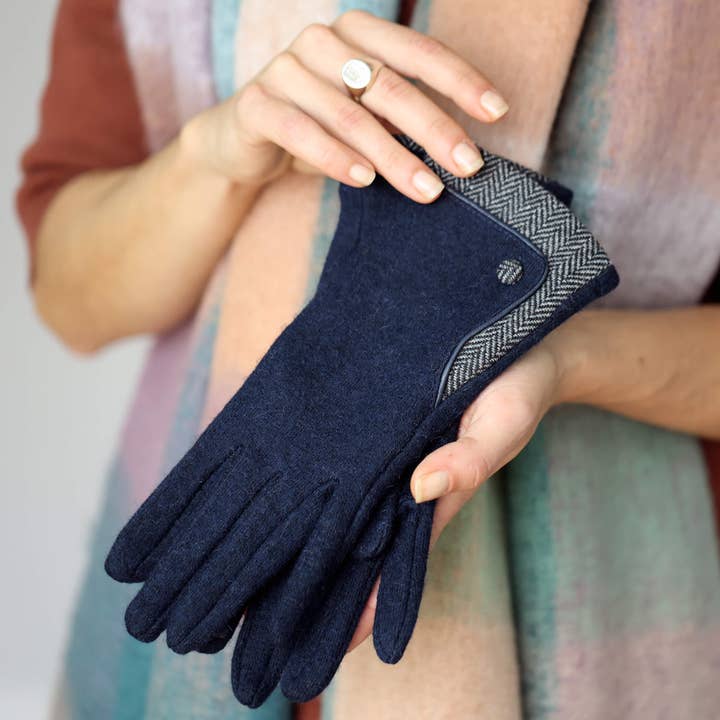 Studio Hop - Wholesale Gloves - Women's - Merino Wool Gloves With Herringbone Cuff