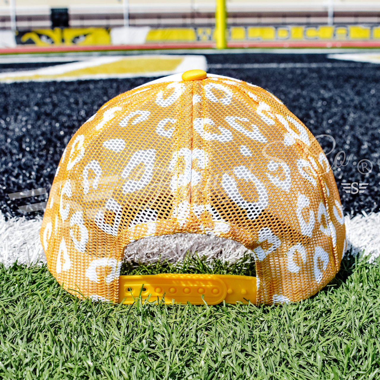 Flying S Company – Großhandel Basecap – Unisex – Weißer Front Leopard Magna Pony™ Mesh Foam Trucker Hut5