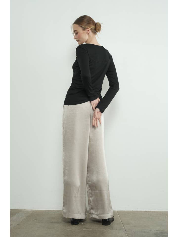 Aaron & Amber - Wholesale T-Shirt - Women's - MAT3127 TWO FER TANK LONG SLEEVE TOP6